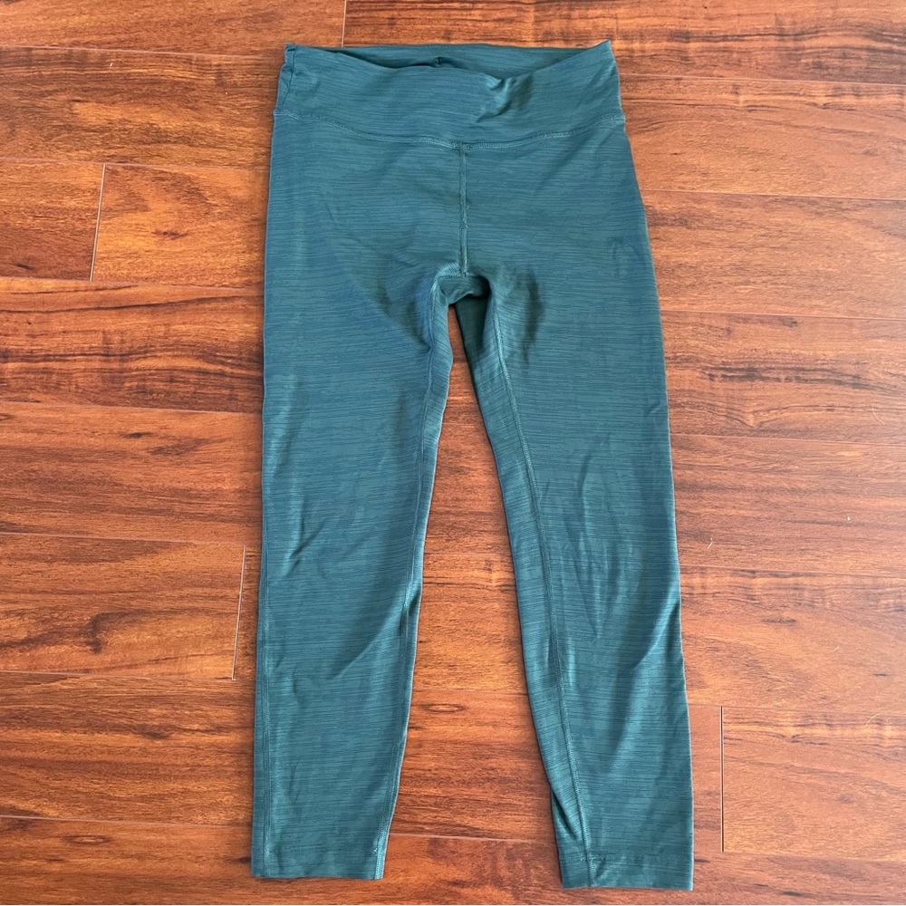 Outdoor voices cropped leggings